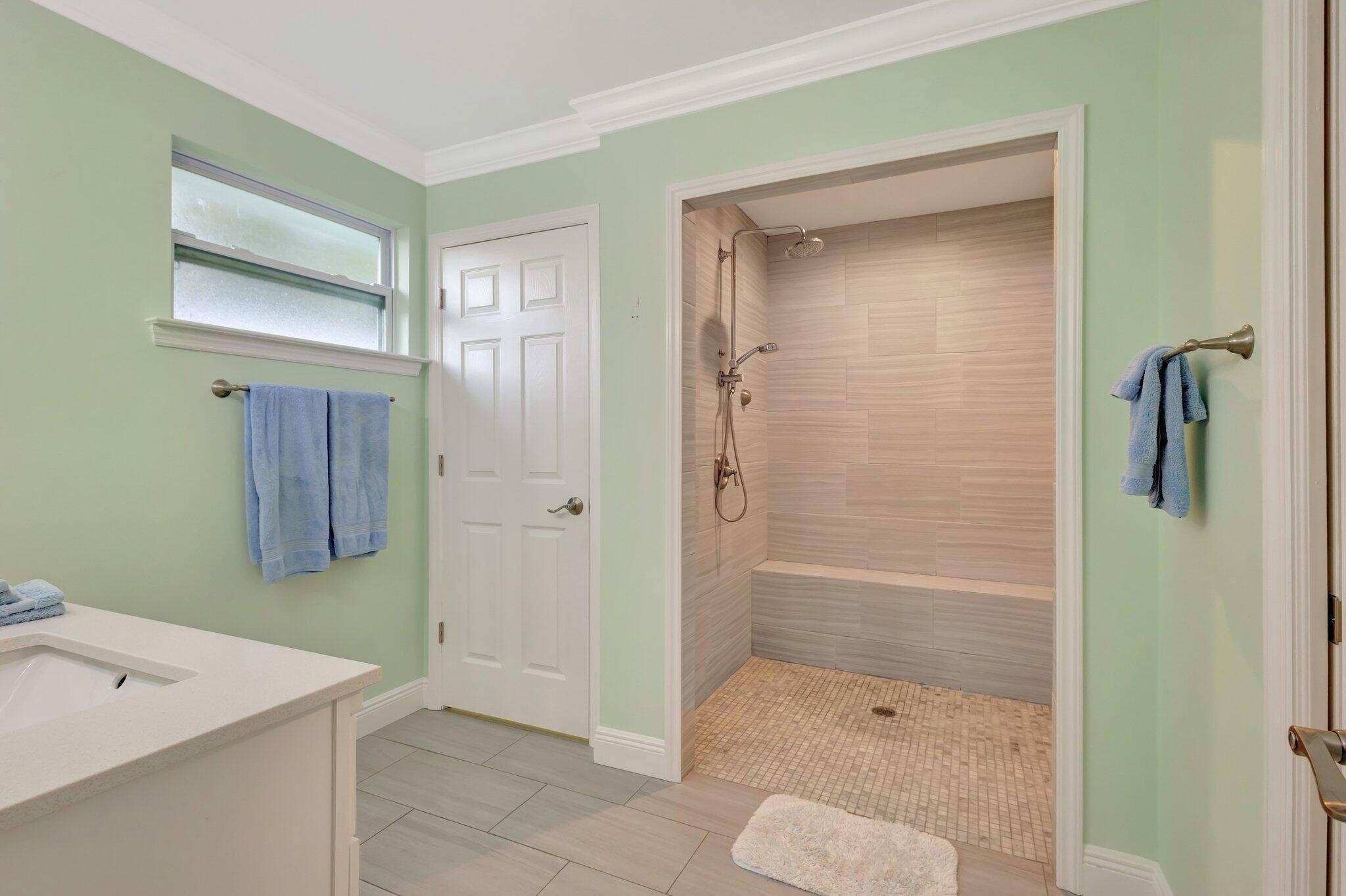 LITTLE VILLAGE UNREC - Residential