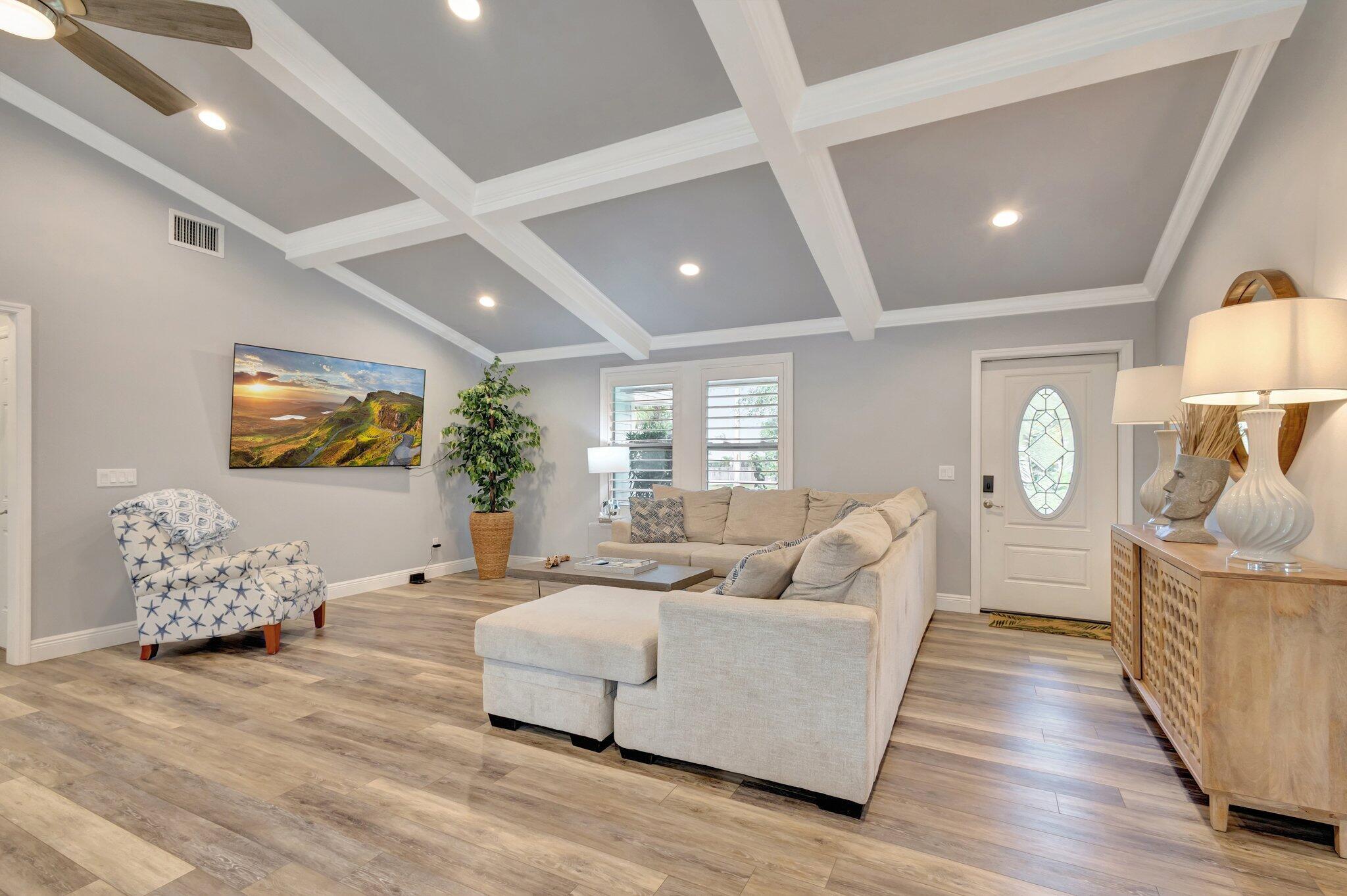 LITTLE VILLAGE UNREC - Residential