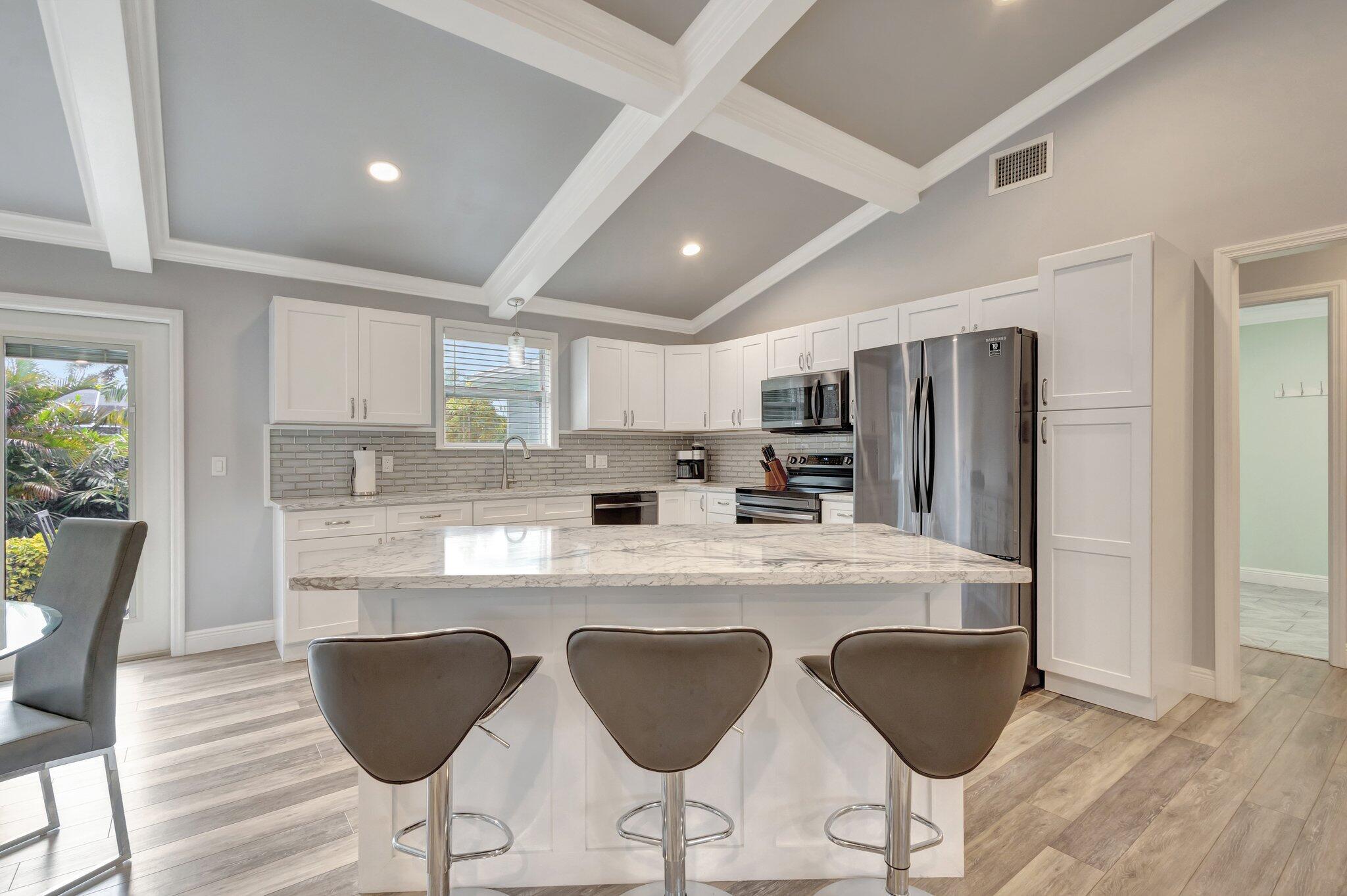 LITTLE VILLAGE UNREC - Residential