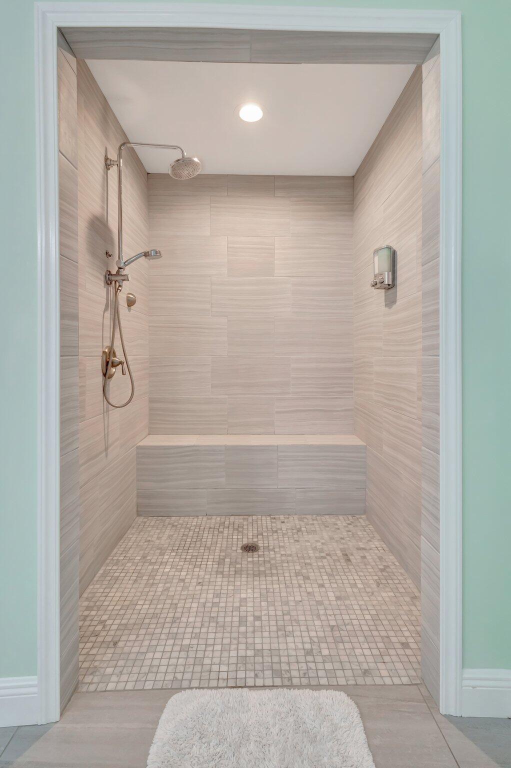 LITTLE VILLAGE UNREC - Residential