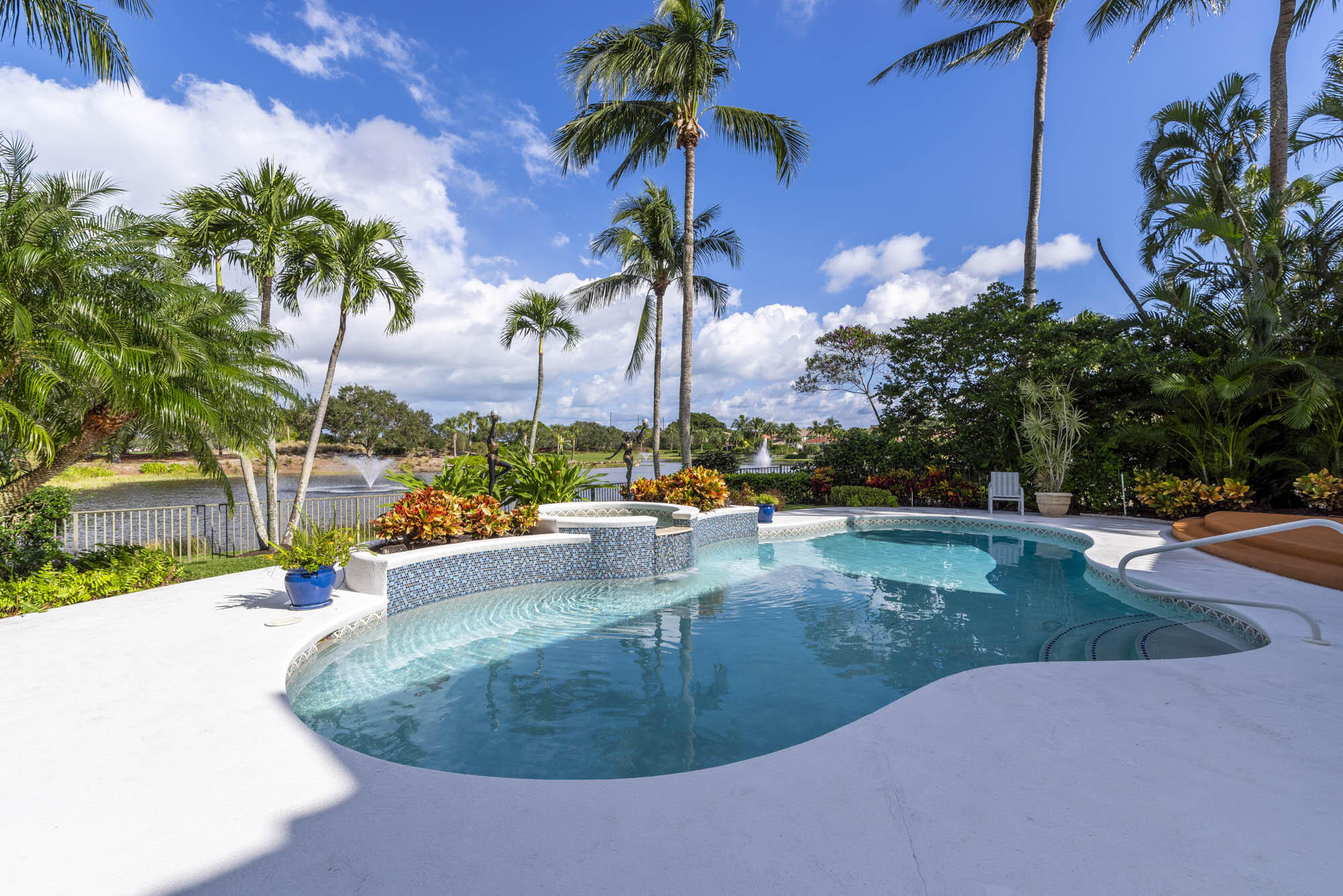 Admirals Cove - Residential