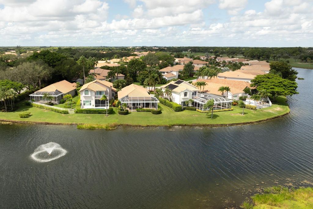 Photo of 926 Augusta Pointe Drive, Palm Beach Gardens, FL 33418 (MLS # R11126928)