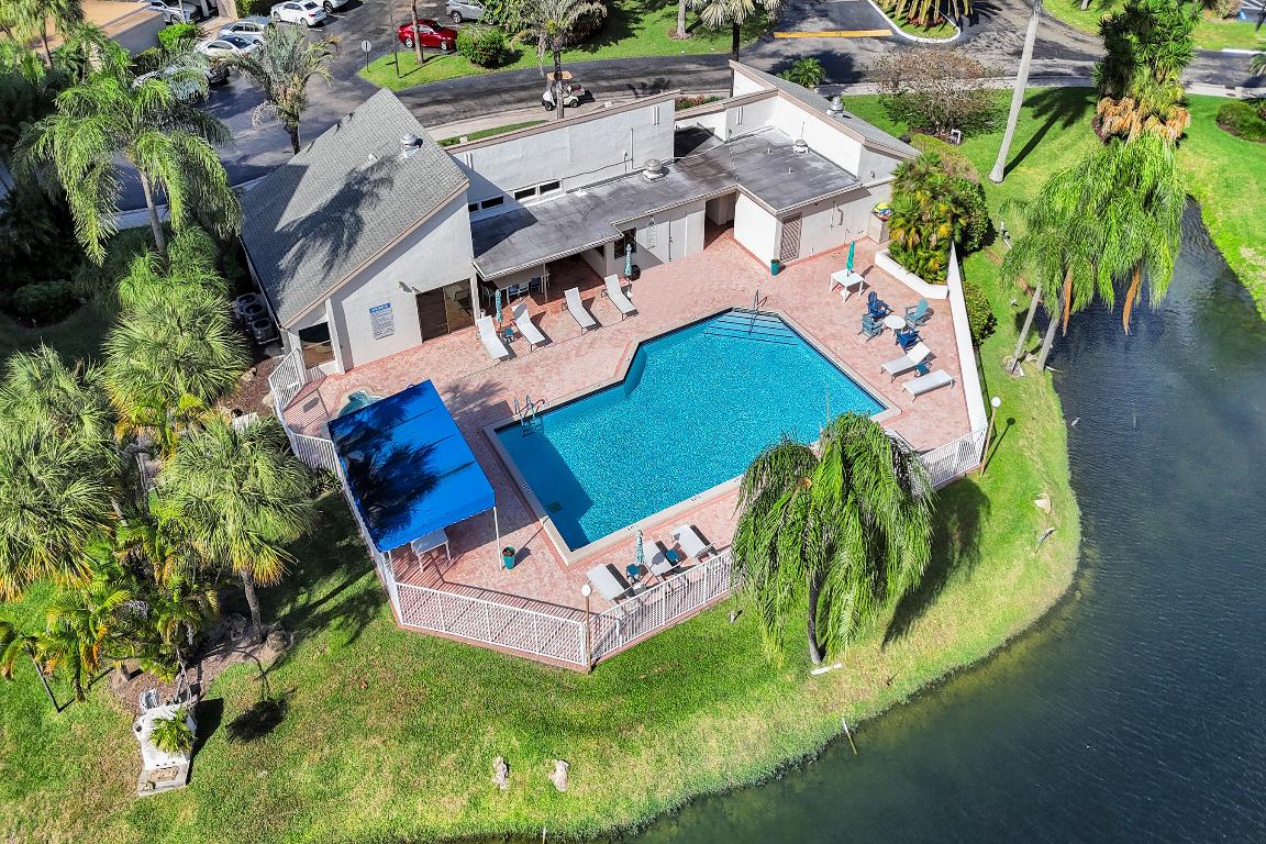 Club Royale - Residential