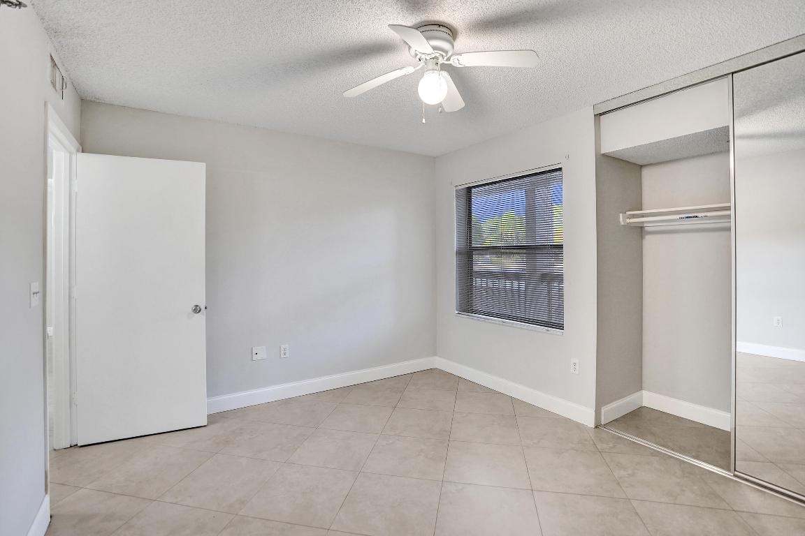 Club Royale - Residential