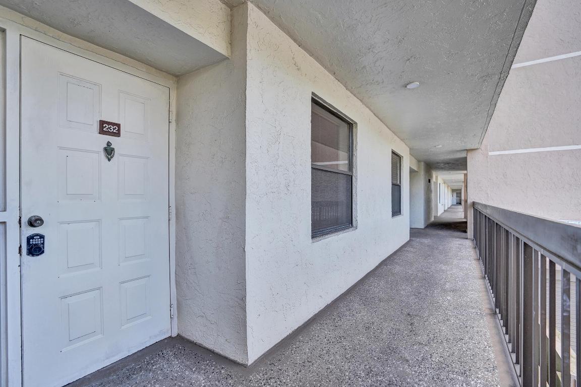 Club Royale - Residential