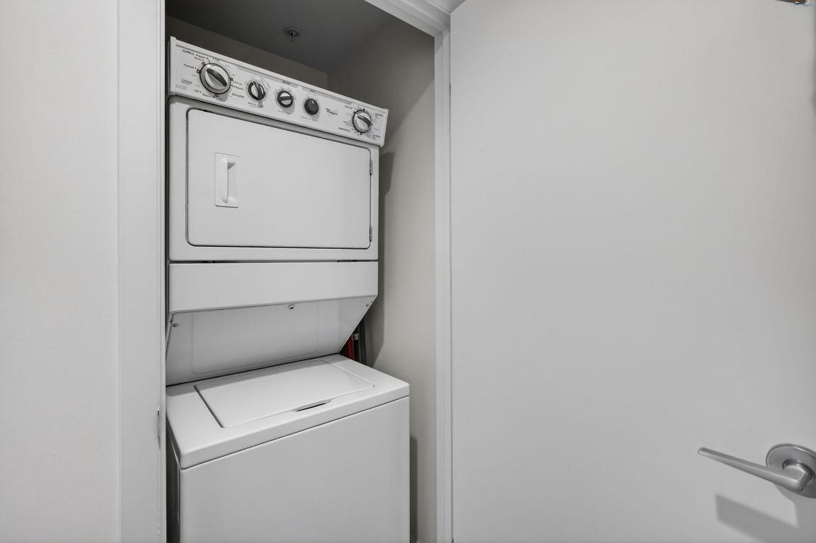 CITYPLACE SOUTH TOWER CONDO - Residential