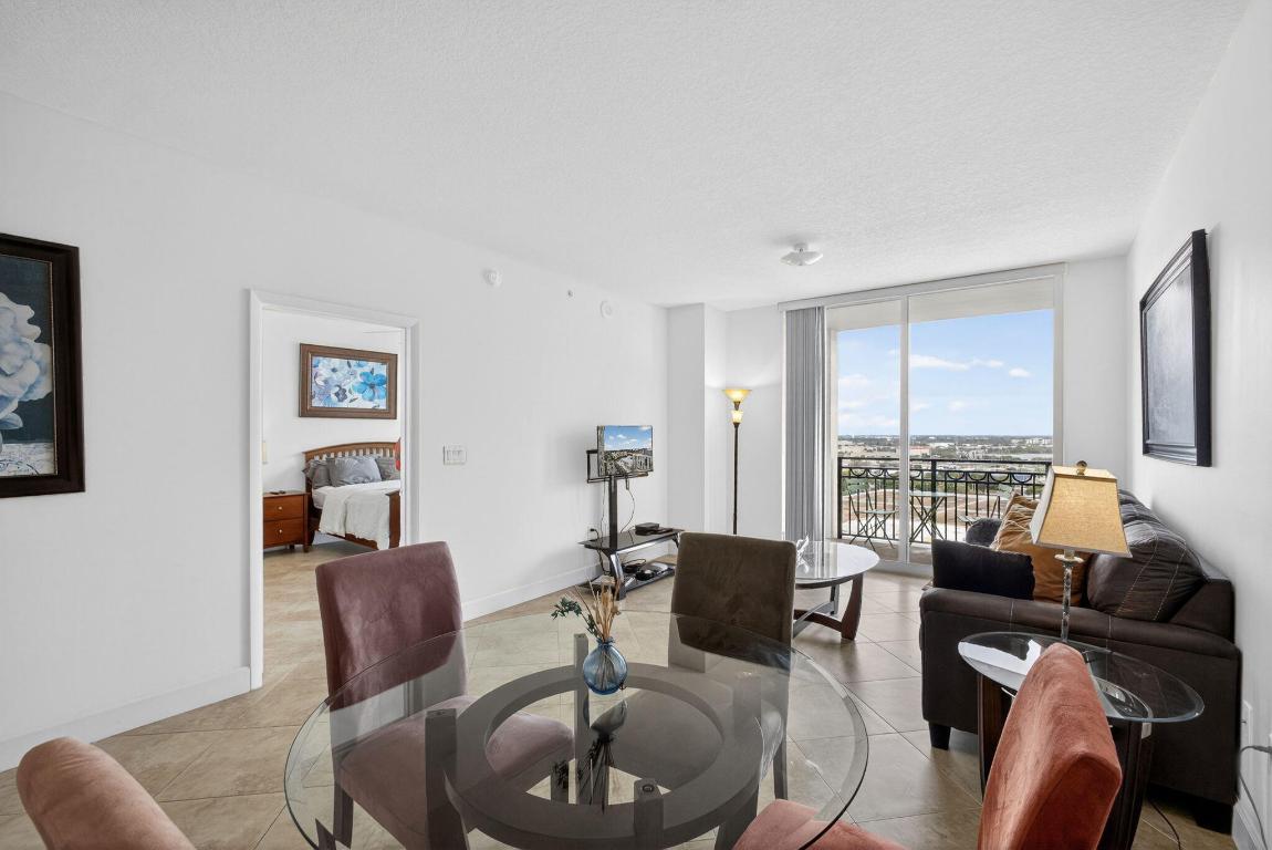 CITYPLACE SOUTH TOWER CONDO - Residential