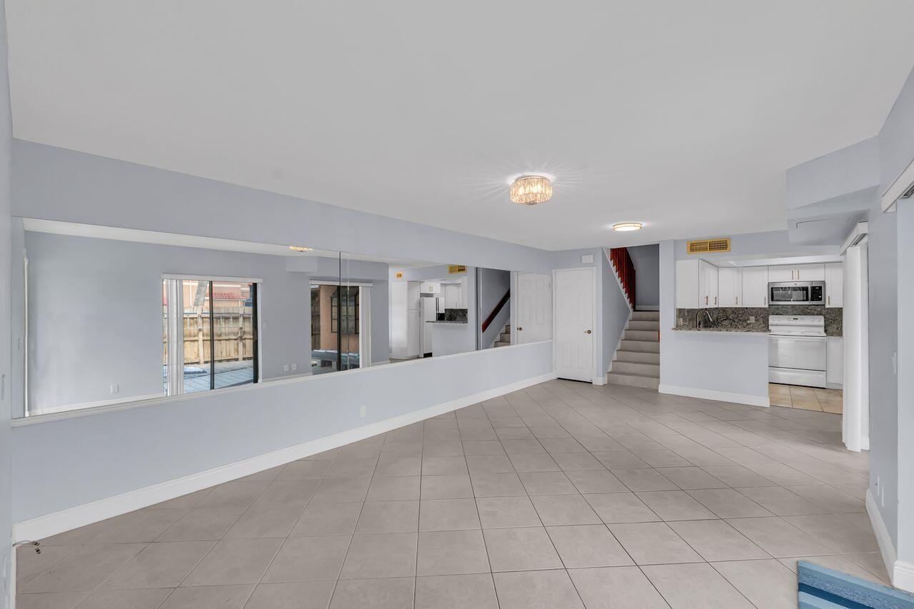 Seven Springs - Residential