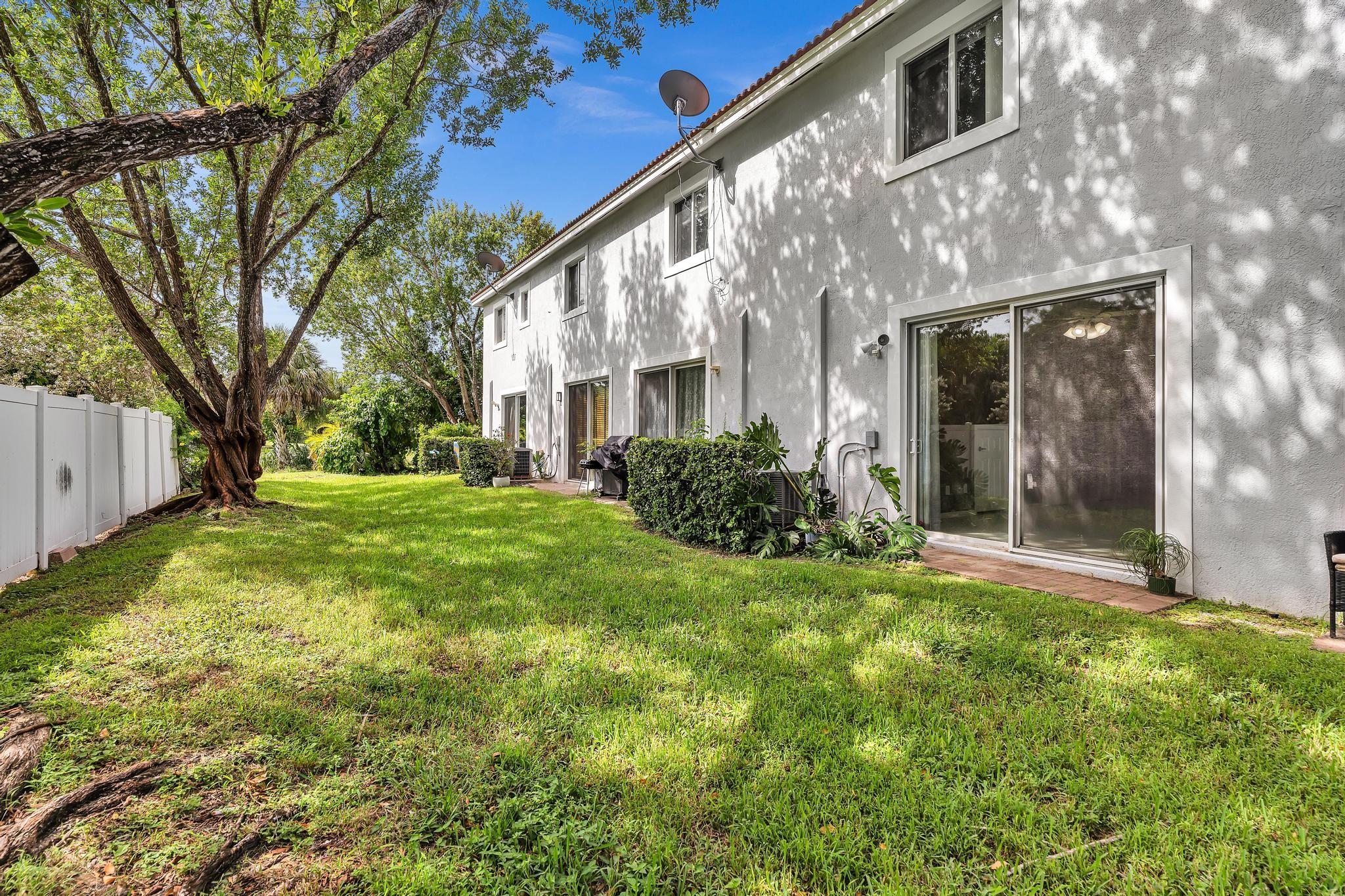 CYPRESS WALK - Residential