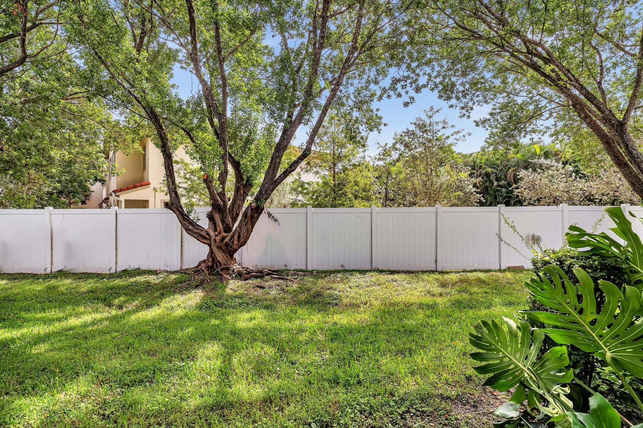 CYPRESS WALK - Residential