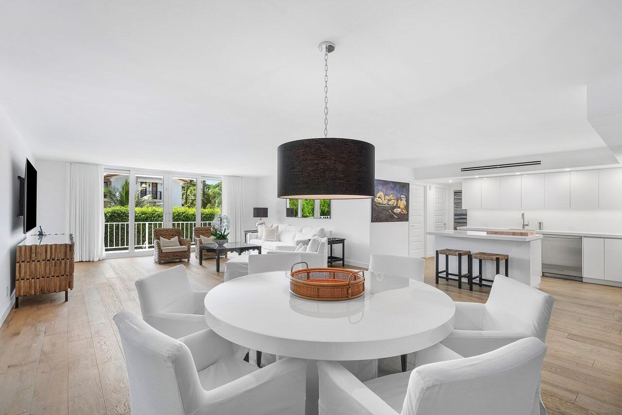 View photos, virtual tours, details... 100 Worth Avenue 220