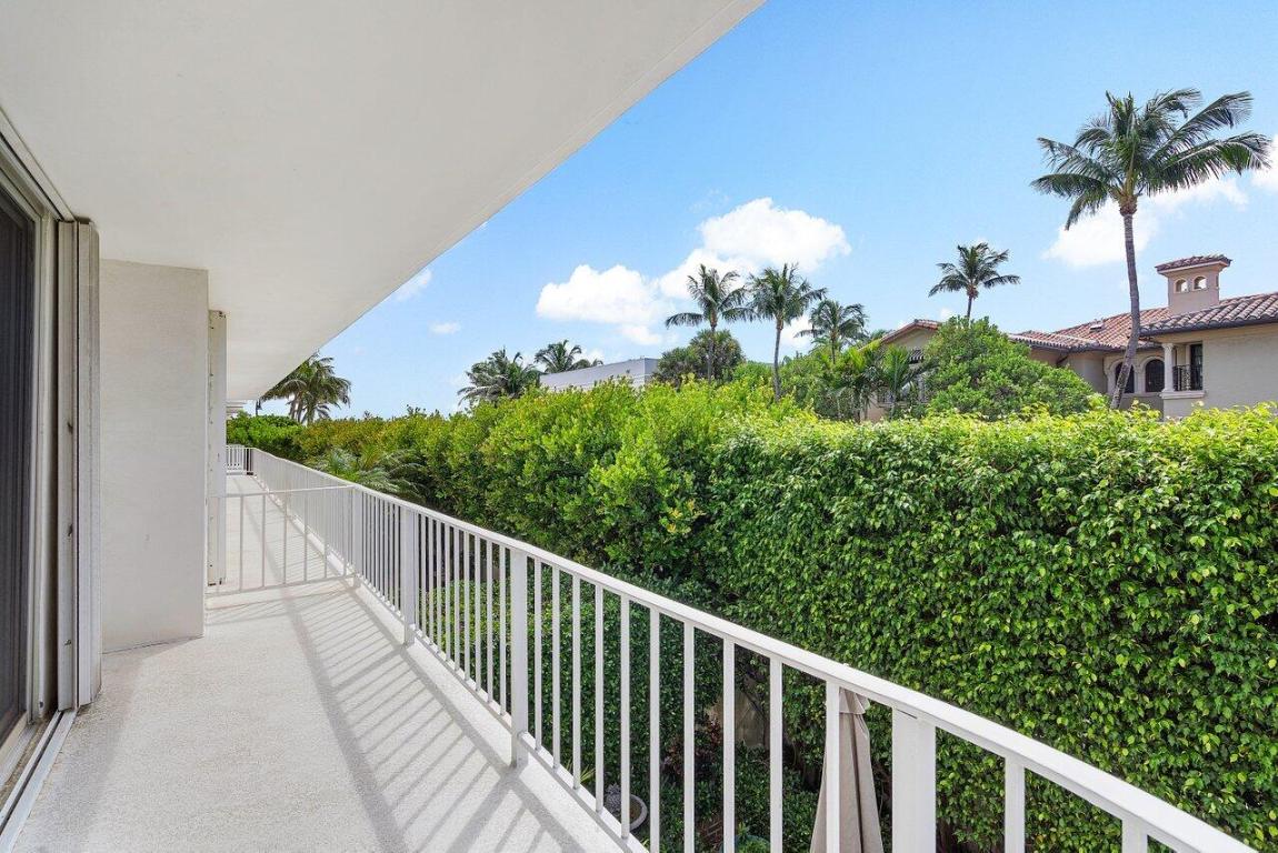 WINTHROP HOUSE CONDO - Residential