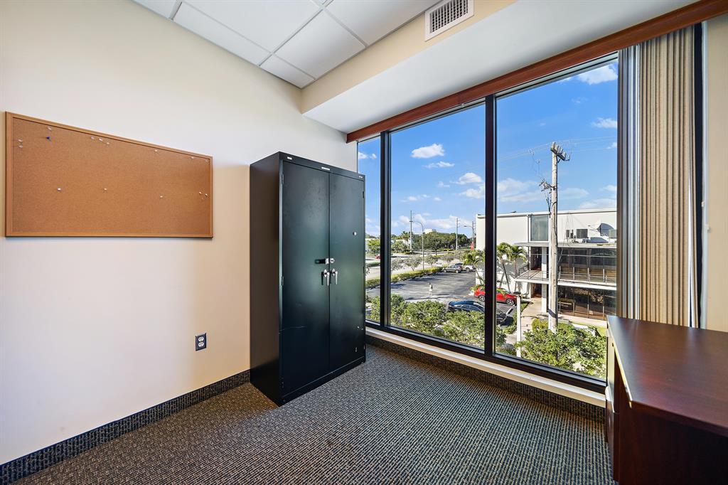 YACHT CLUB ADD TO VILLAGE - Commercial Sale