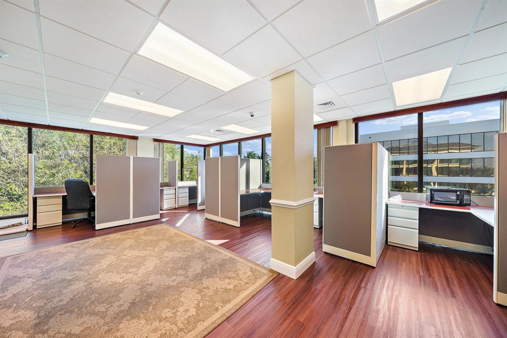 YACHT CLUB ADD TO VILLAGE - Commercial Sale