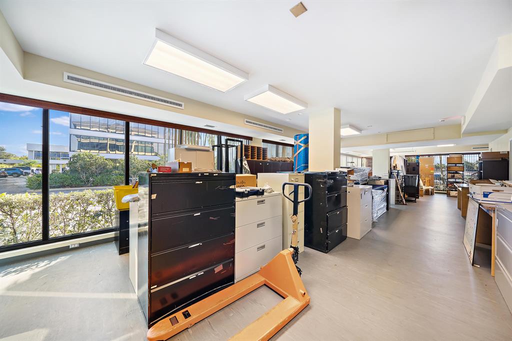 YACHT CLUB ADD TO VILLAGE - Commercial Sale