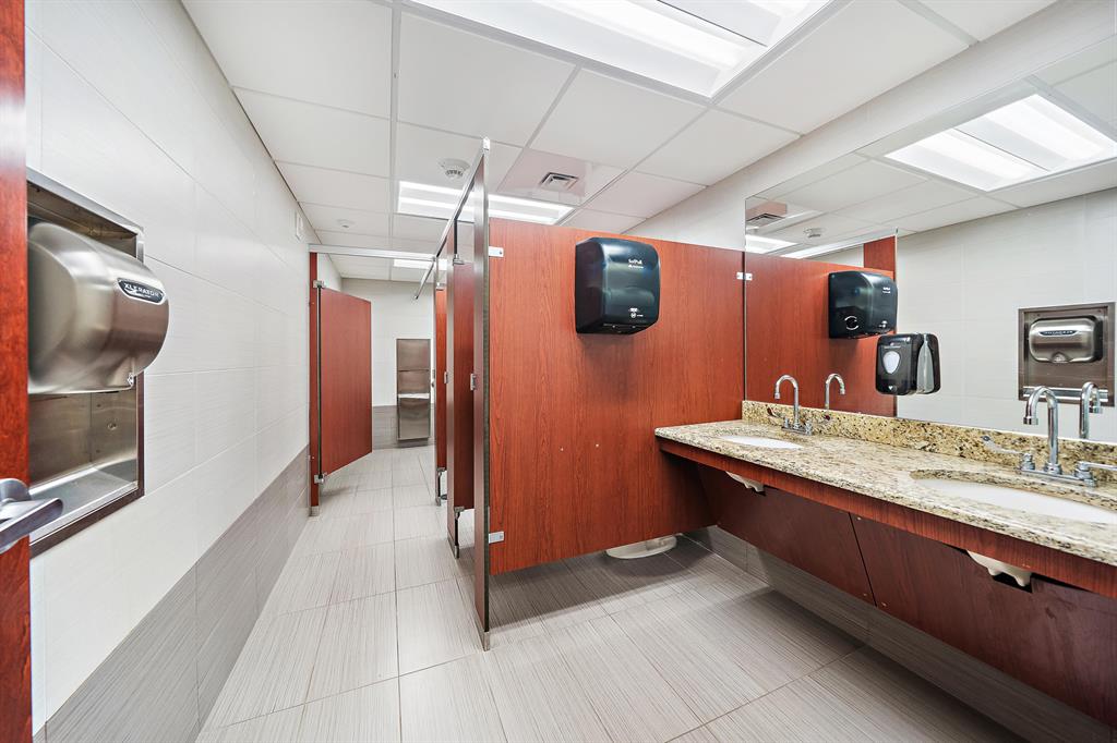 YACHT CLUB ADD TO VILLAGE - Commercial Sale