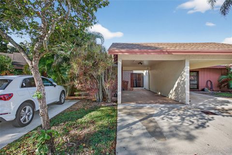 1804 Tamarind Ln Coconut Creek FL 33063