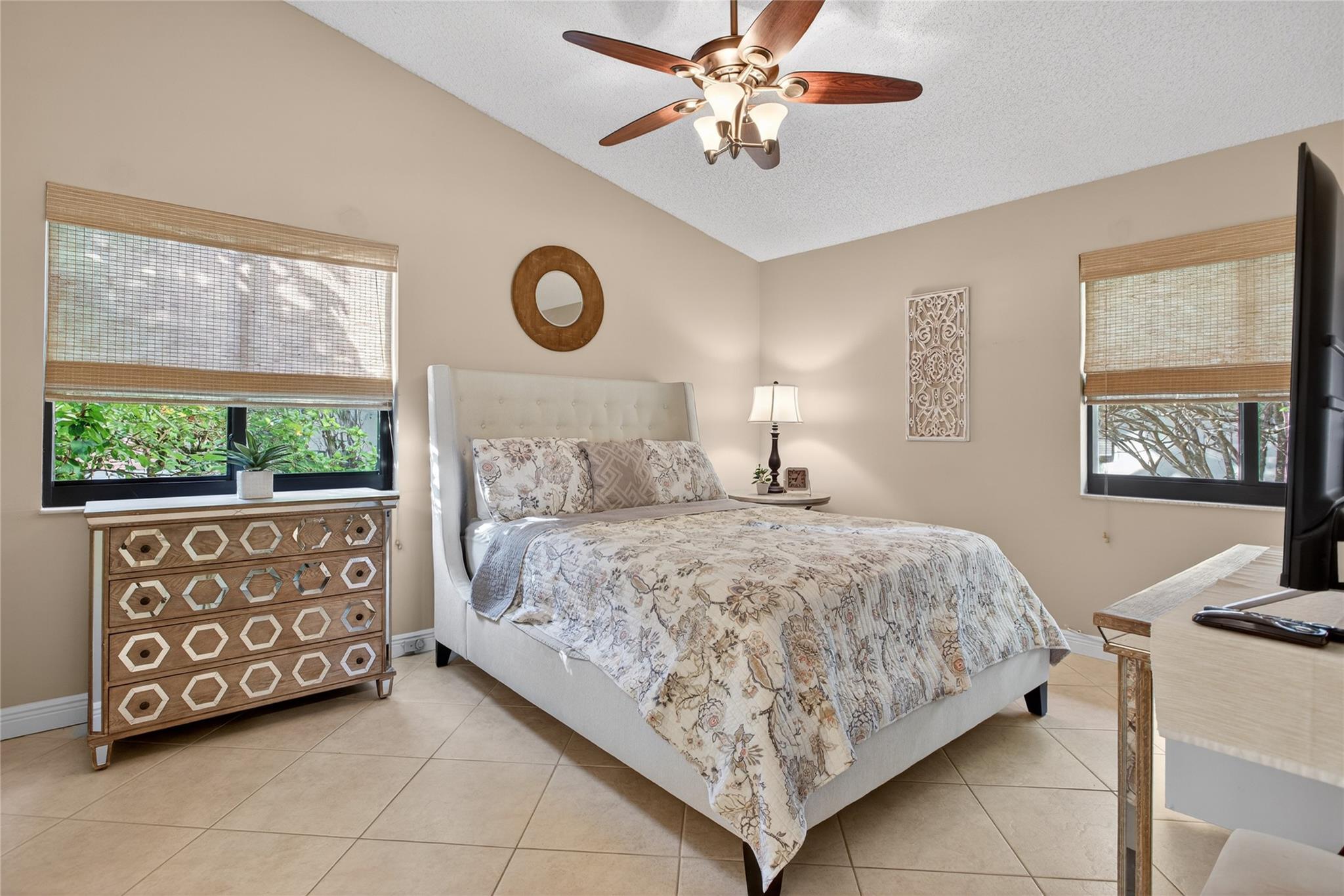 HAMMOCKS - Residential