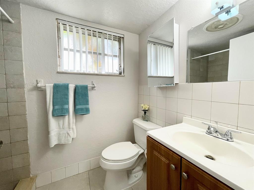 ENCLAVE SANDPIPER CONDO - Residential