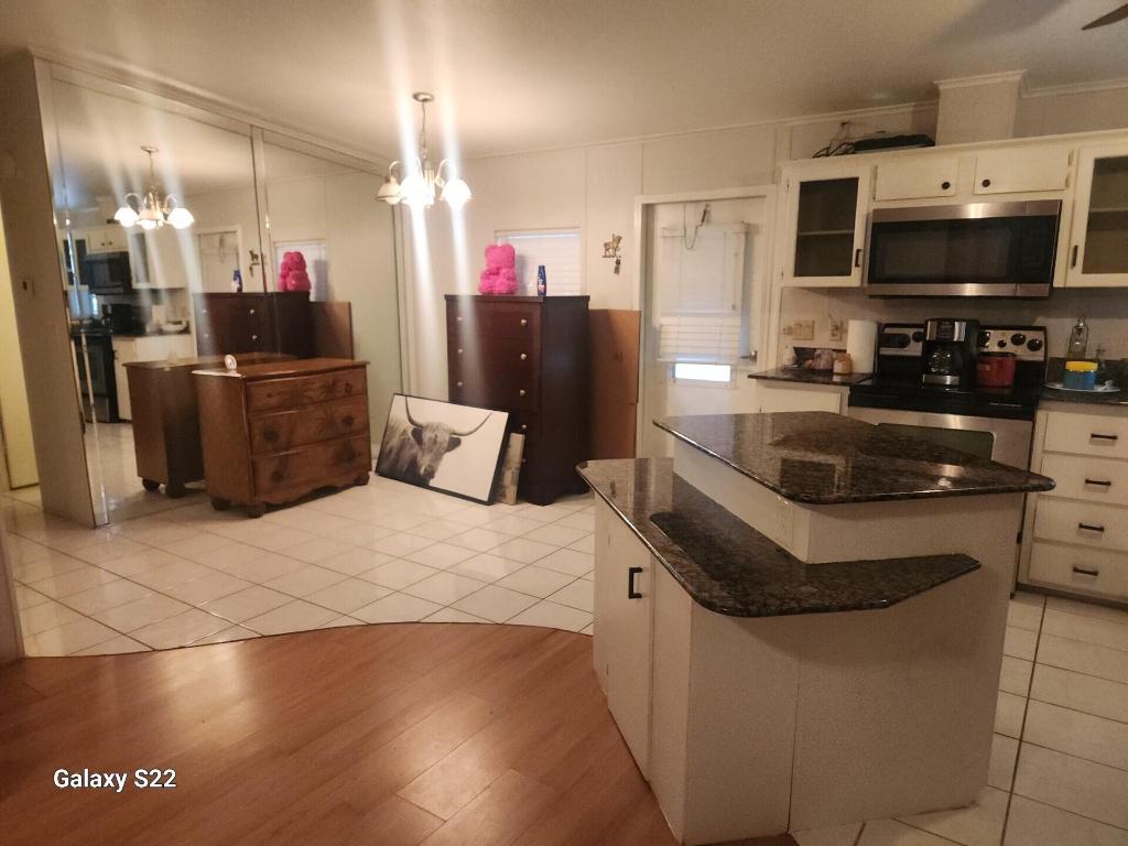 TALLOWWOOD ISLE - Residential