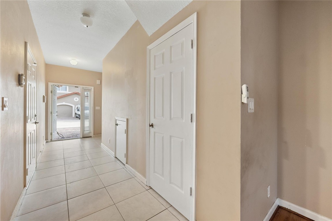 CORAL PARK - Residential