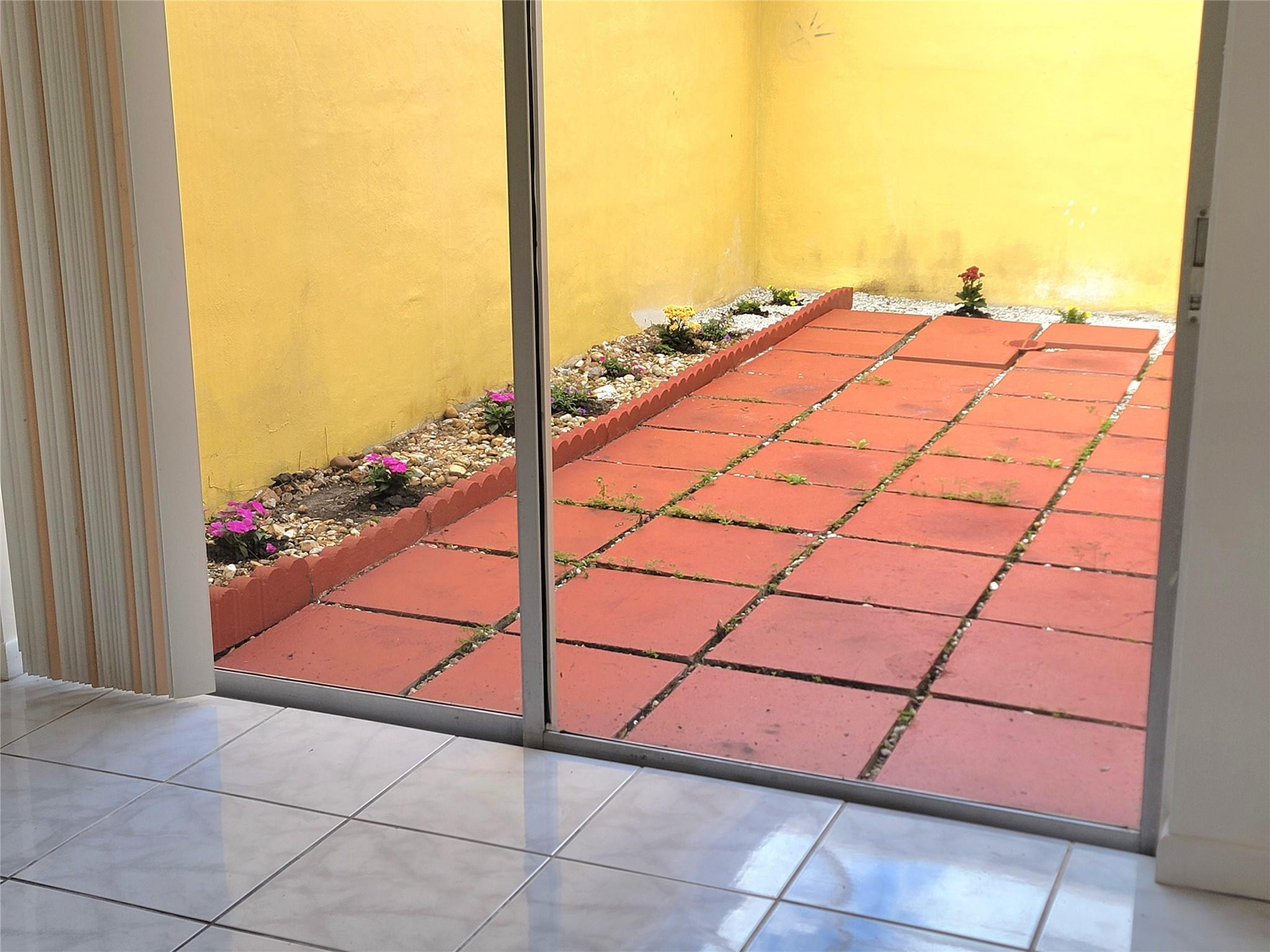 Oakbrook Village - Residential