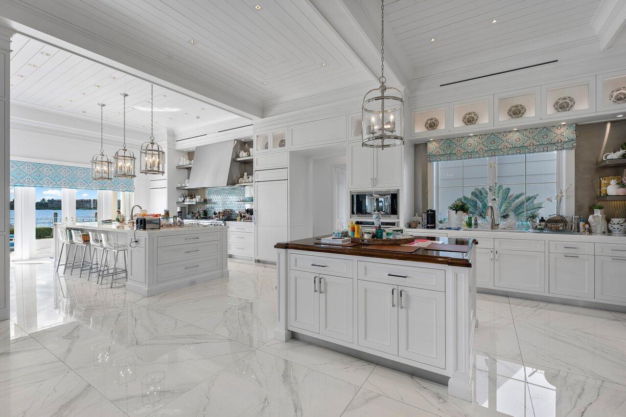 POINT MANALAPAN 10 - Residential