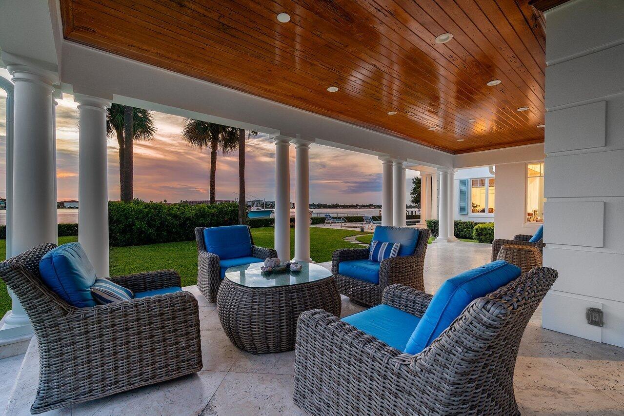 POINT MANALAPAN 10 - Residential