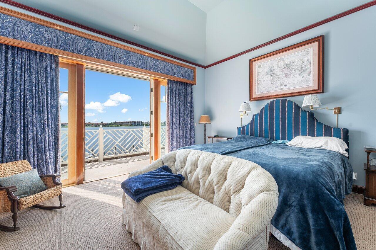 POINT MANALAPAN 10 - Residential