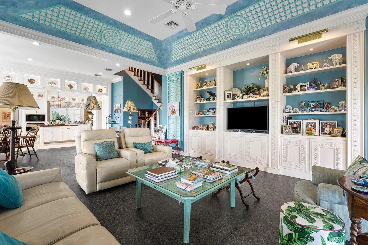POINT MANALAPAN 10 - Residential