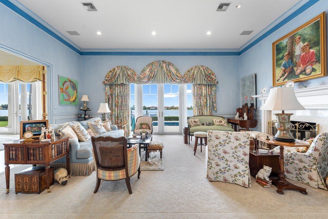 POINT MANALAPAN 10 - Residential
