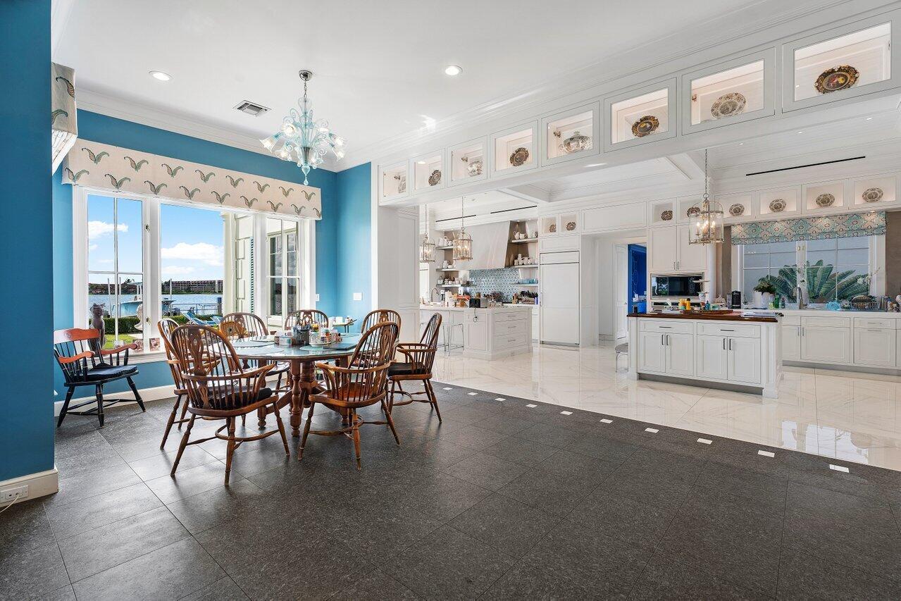 POINT MANALAPAN 10 - Residential