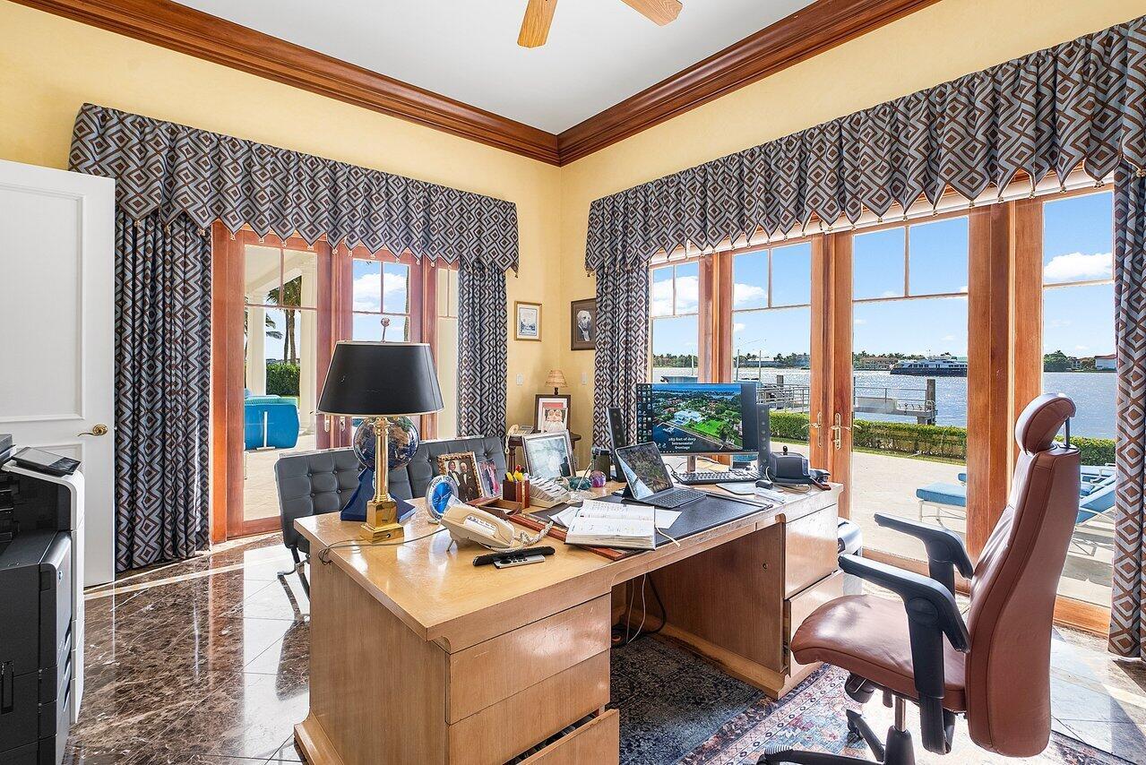 POINT MANALAPAN 10 - Residential