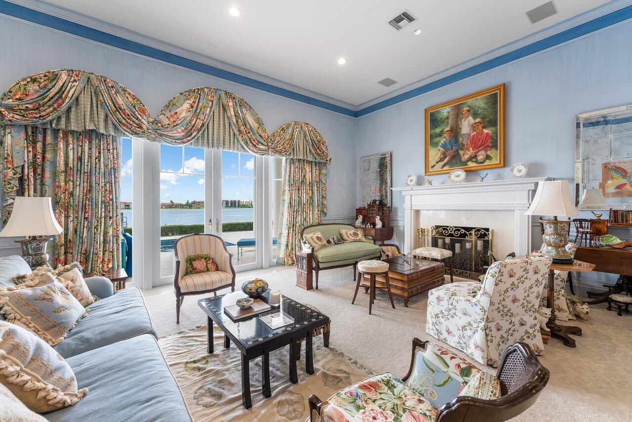 POINT MANALAPAN 10 - Residential