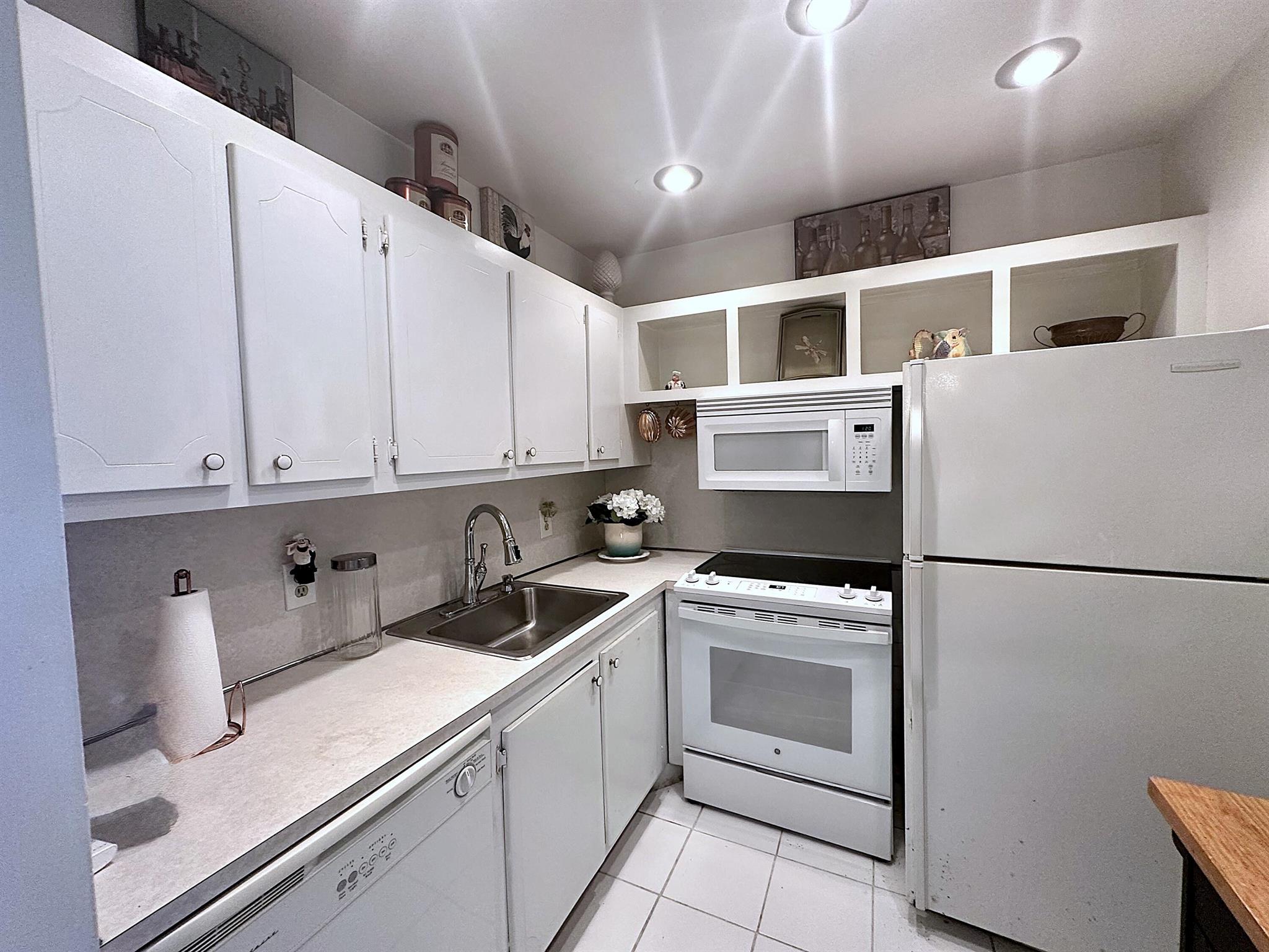 454 Tilford U