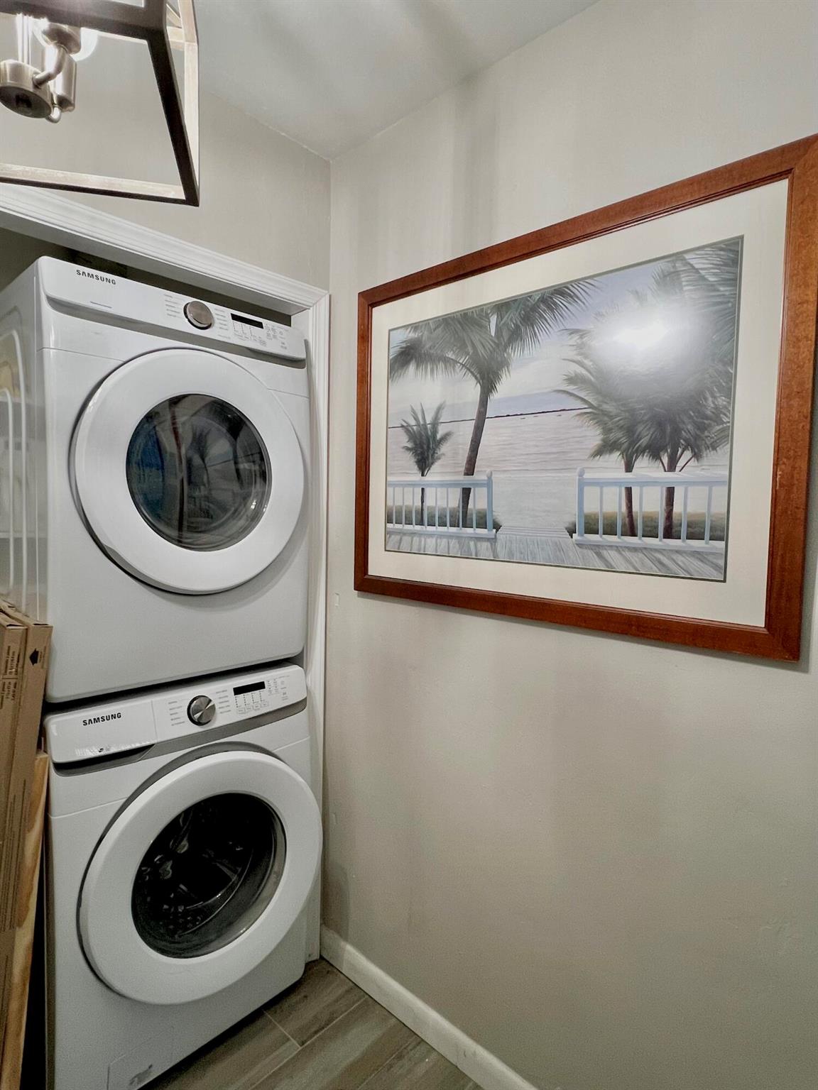 BLUE HERON PARK 1 - Residential Lease