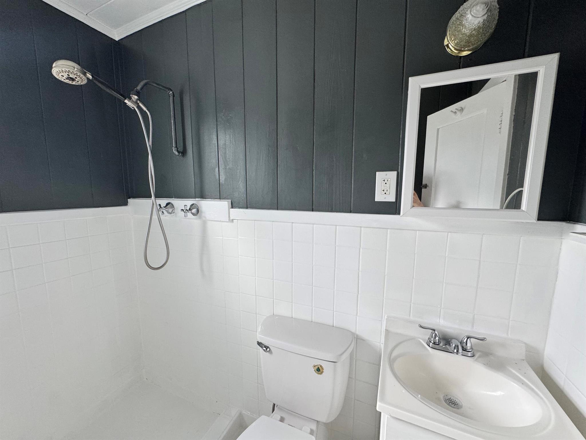 KELSEY CITY - Residential Lease