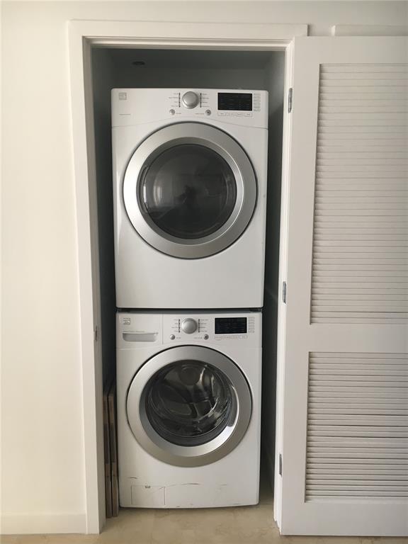 The Crimson - Residential