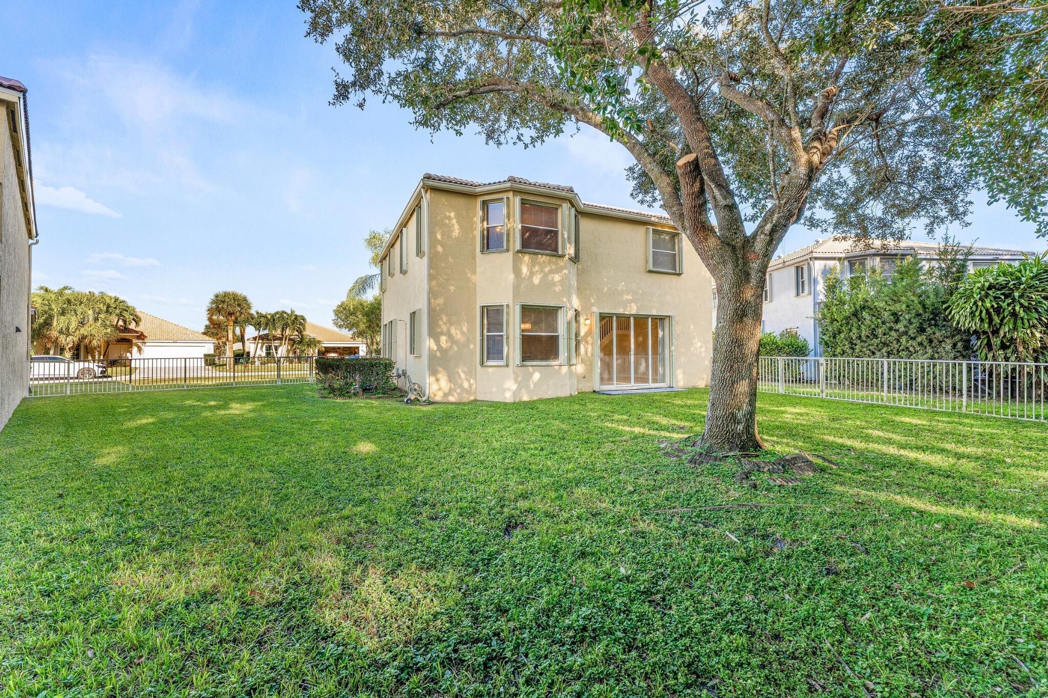 MADISON GREEN 1 - Residential Lease