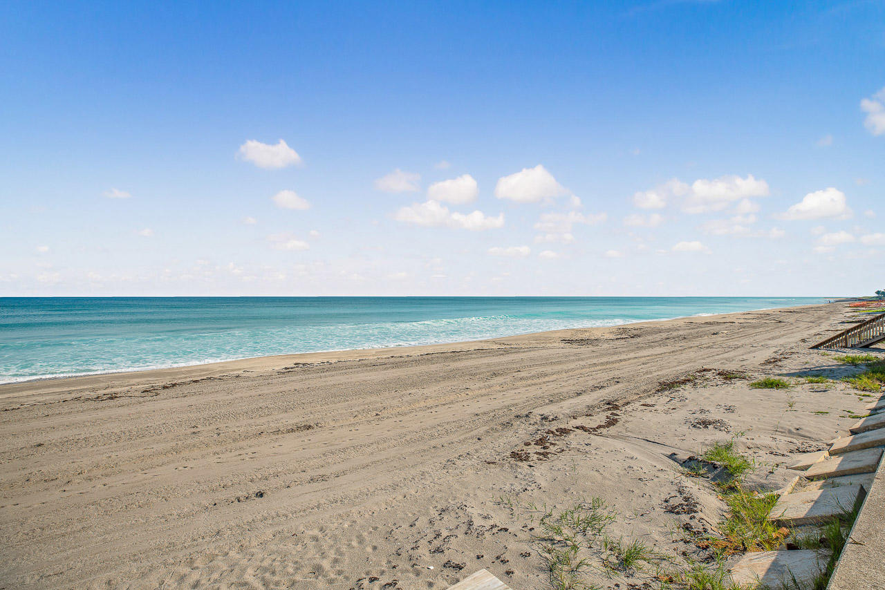 ISLAND HOUSE CONDO - Residential Lease