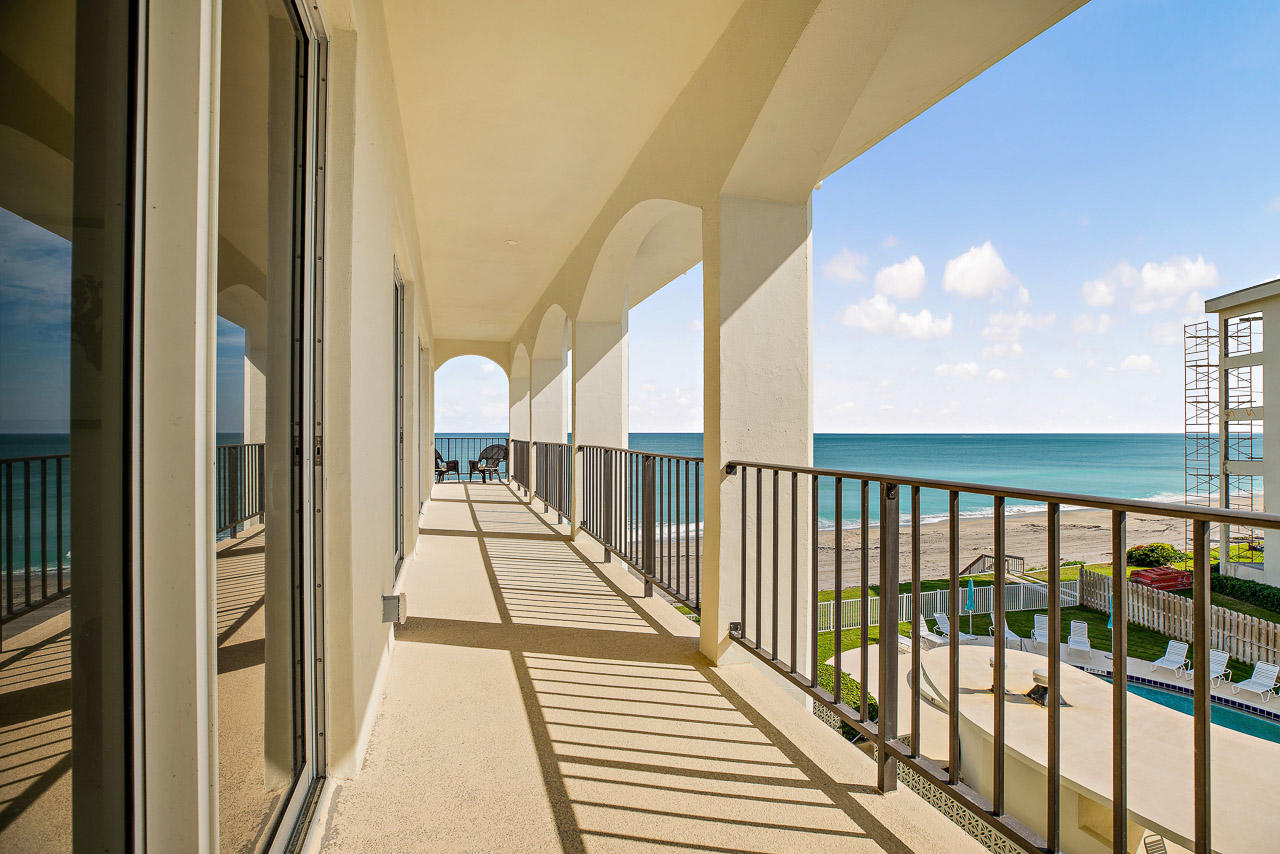 ISLAND HOUSE CONDO - Residential Lease