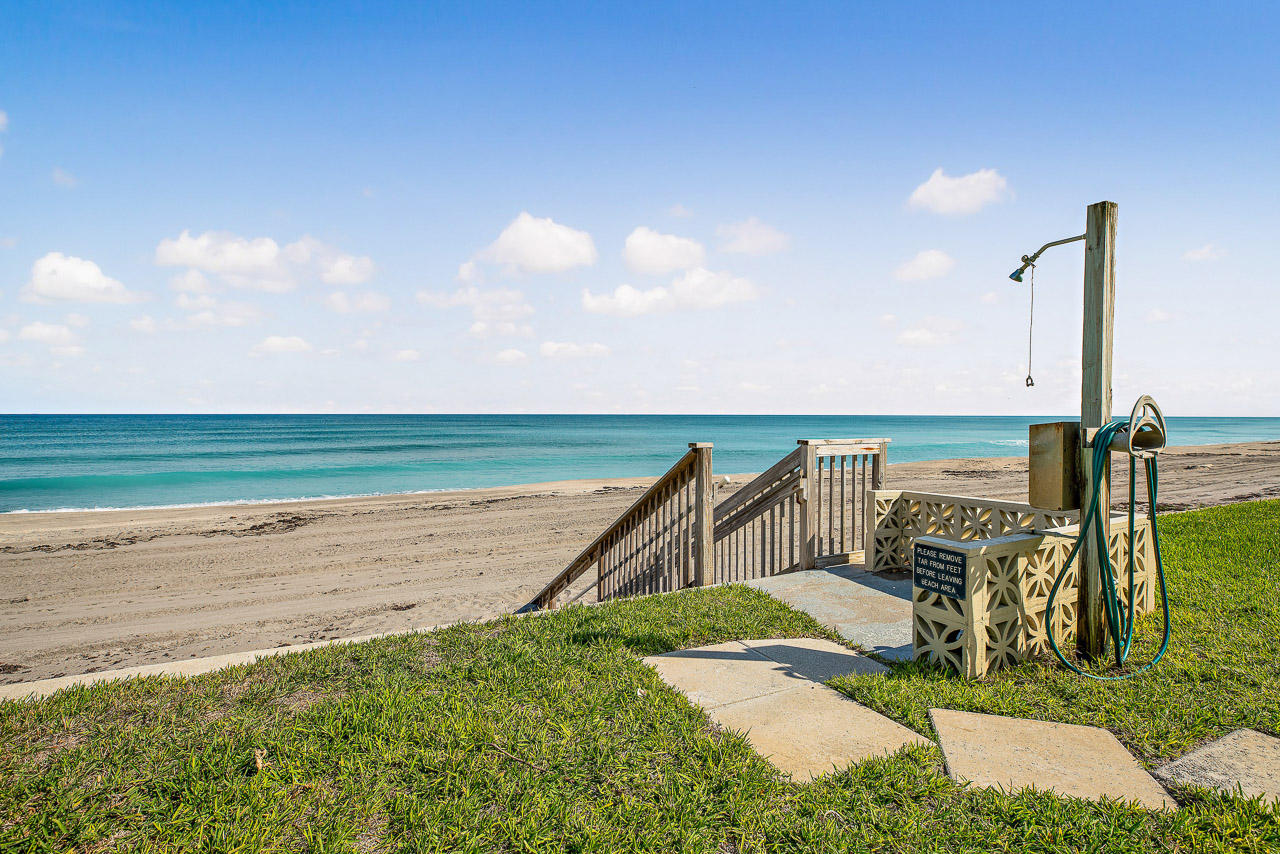 ISLAND HOUSE CONDO - Residential Lease