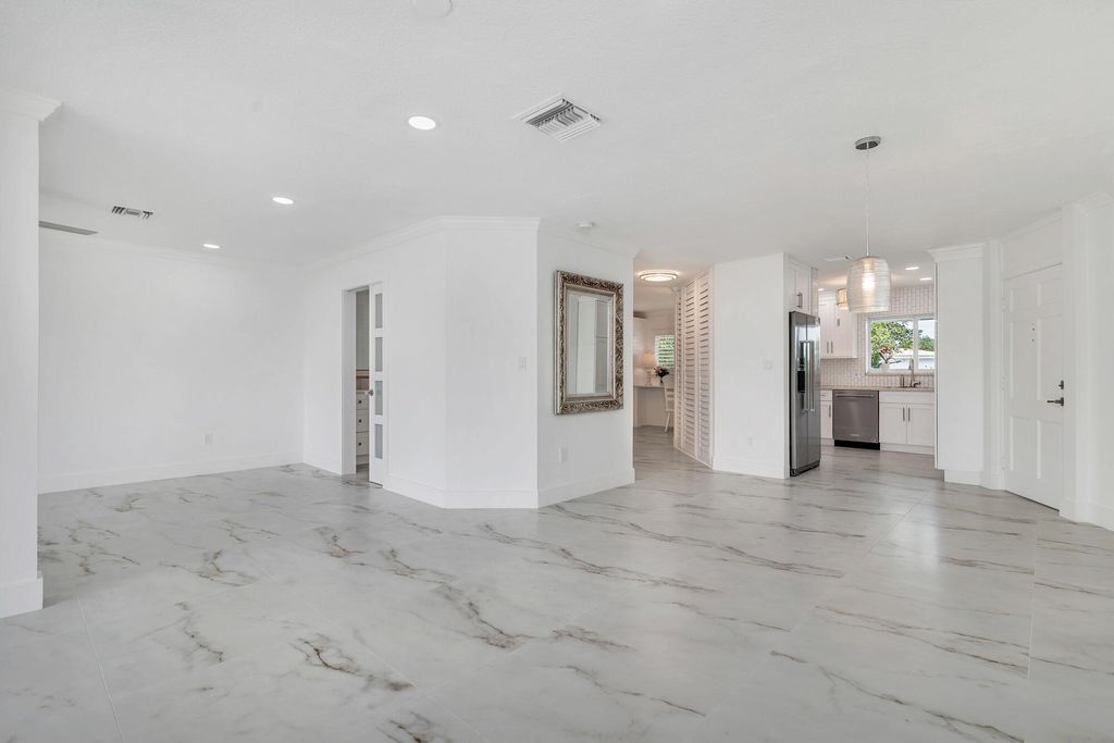 Photo of 331 Tequesta Drive #223, Tequesta, FL 33469 (MLS # R11118236)