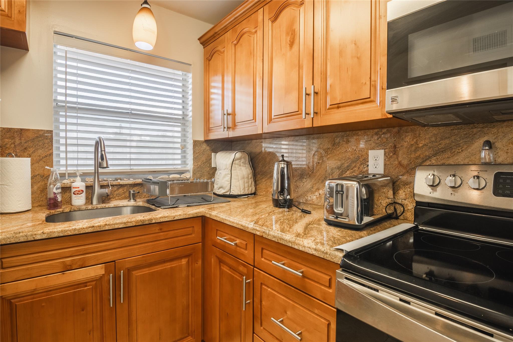 Sunrise Lakes III - Residential