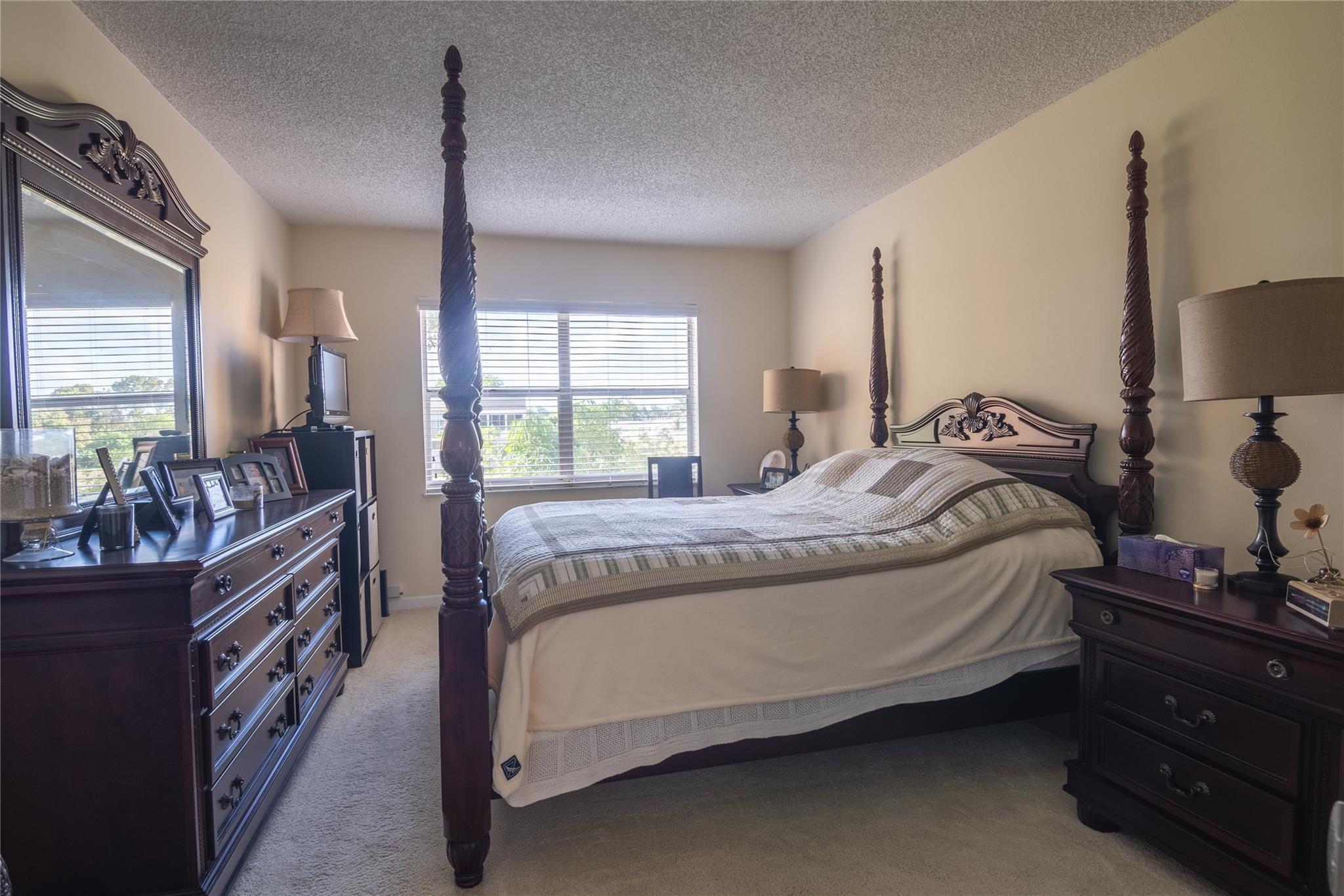 Sunrise Lakes III - Residential