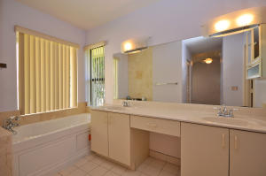 EXECUTIVE ESTATES - Residential