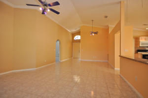 EXECUTIVE ESTATES - Residential