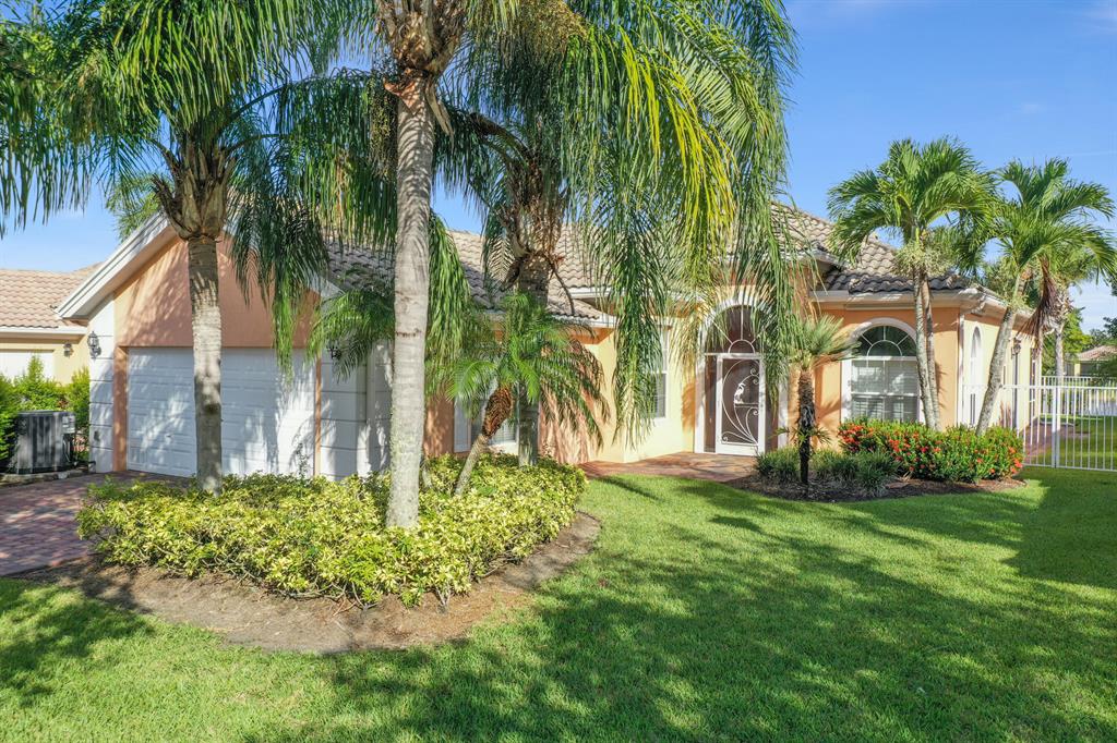 TRADITION PLAT NO 30 - Residential Lease