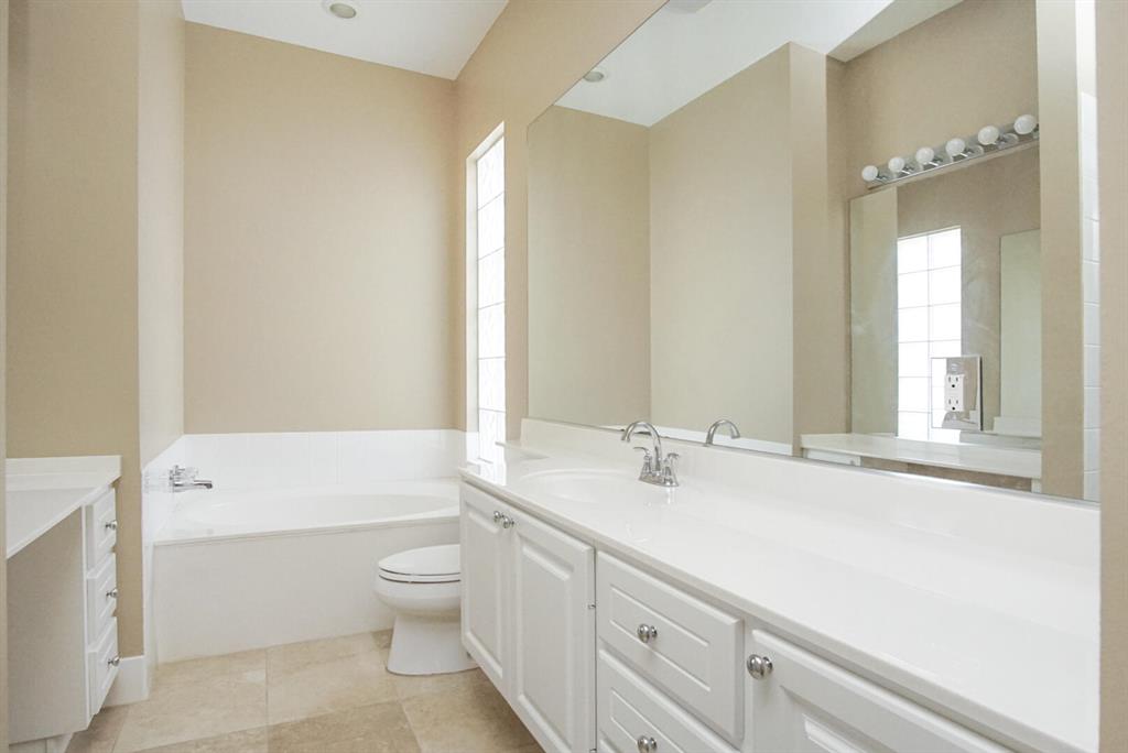 TRADITION PLAT NO 30 - Residential Lease