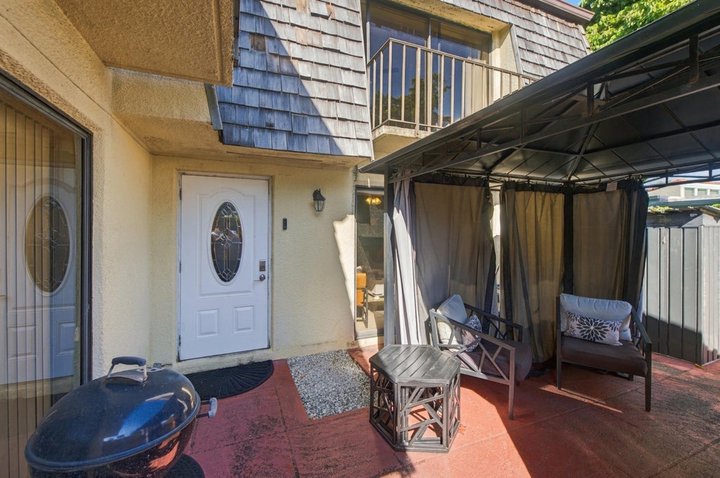 Photo of 159 LAKE ARBOR Drive, Palm Springs, FL 33461 (MLS # B26081396)